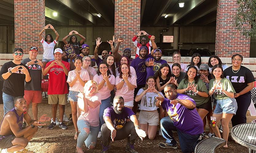 Go Greek Button